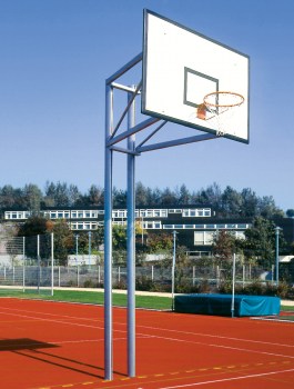 Basketball Doppelmast-Konstruktion Ausladung 1,65 m, Korbhöhe 3,05 Meter  IToba-Sport.Shop